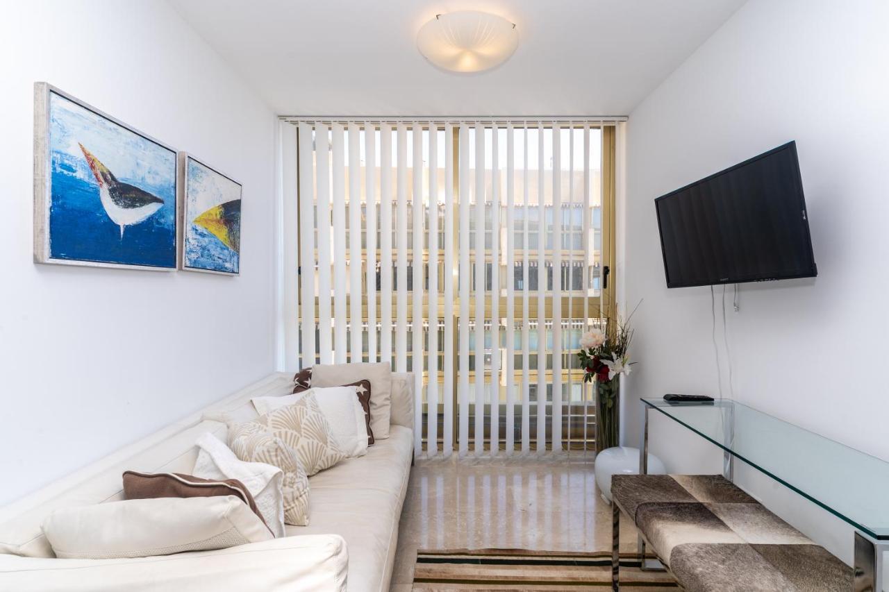Unique First Line Apartment Marbella Exteriör bild